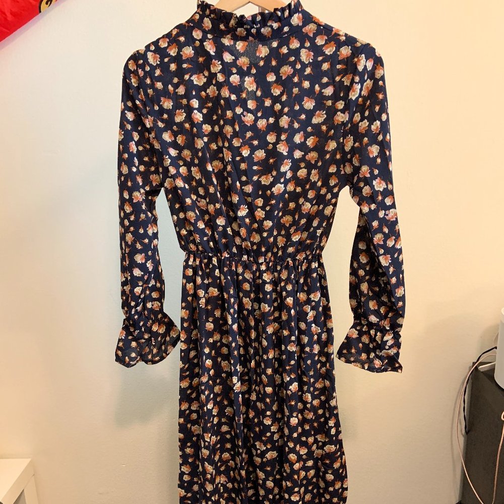 Korean brand floral Peasant Sleeve dress